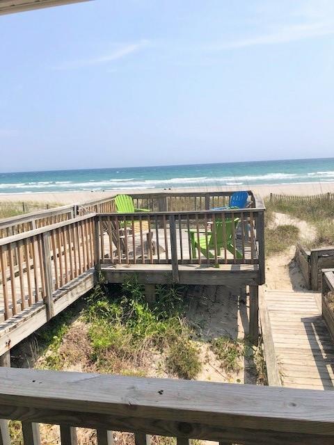 Plover Cottage | Ocean Front Vacation Rental | Emerald Isle